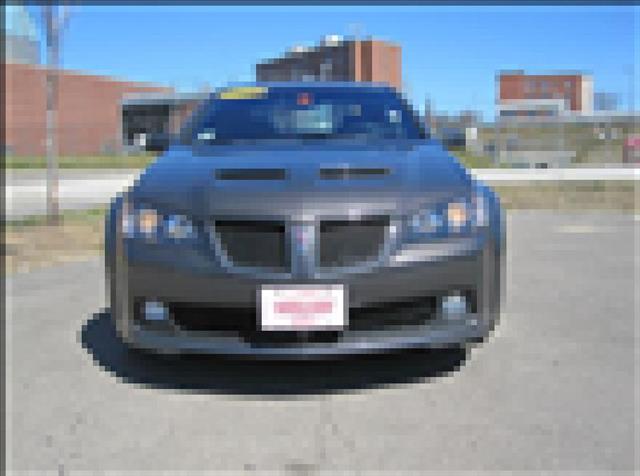 Pontiac G8 2008 photo 1