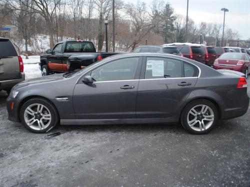 Pontiac G8 2009 photo 3