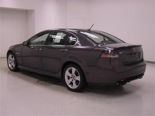 Pontiac G8 2009 photo 1