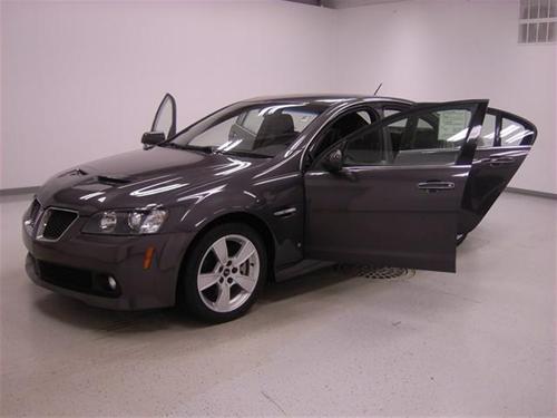 Pontiac G8 2009 photo 3