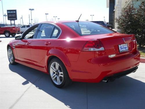 Pontiac G8 2009 photo 3