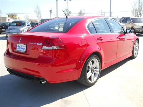 Pontiac G8 2009 photo 4