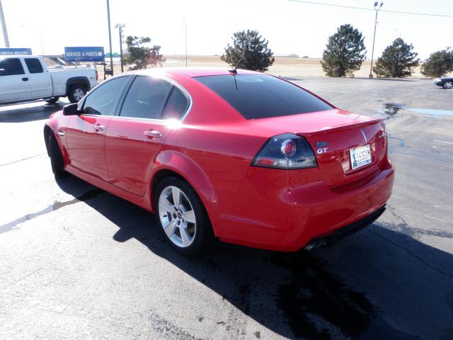Pontiac G8 2009 photo 3