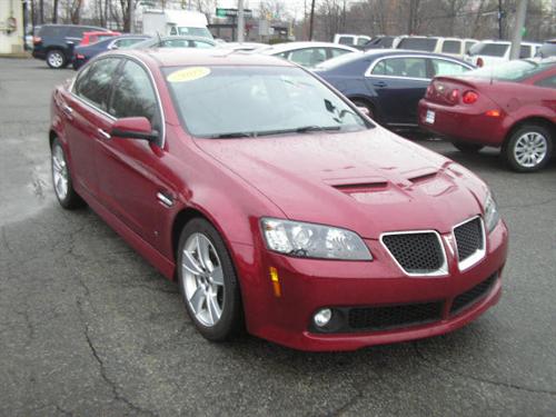 Pontiac G8 2009 photo 1