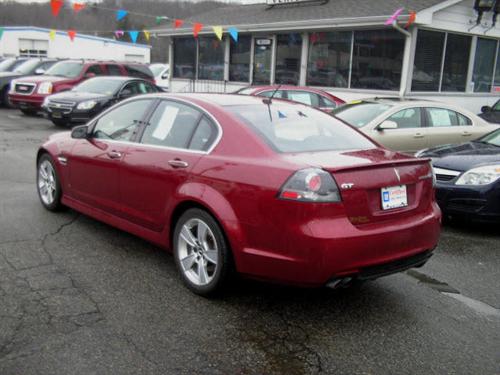 Pontiac G8 2009 photo 3