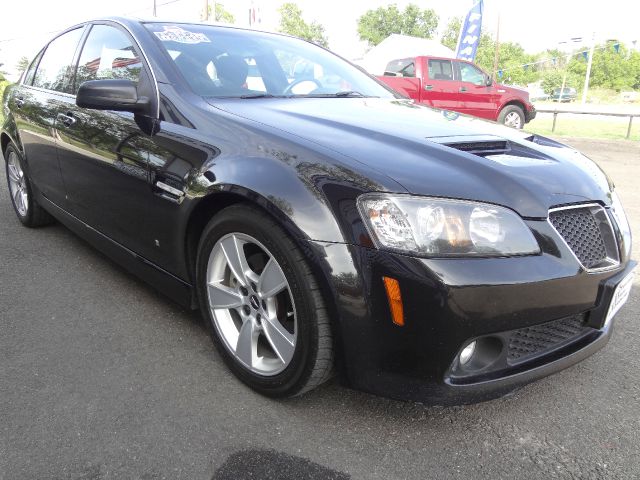 Pontiac G8 2009 photo 3