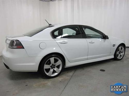 Pontiac G8 2009 photo 1