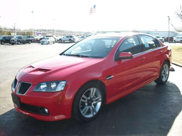 Pontiac G8 2009 photo 3