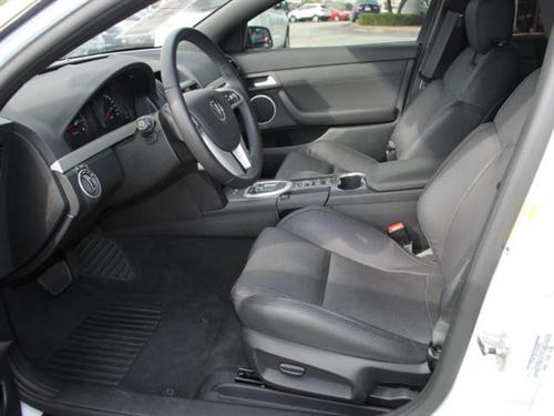 Pontiac G8 2009 photo 3