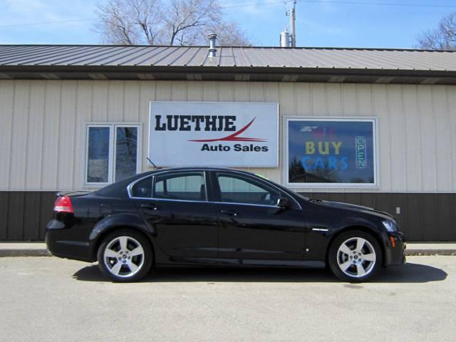 Pontiac G8 2009 photo 1