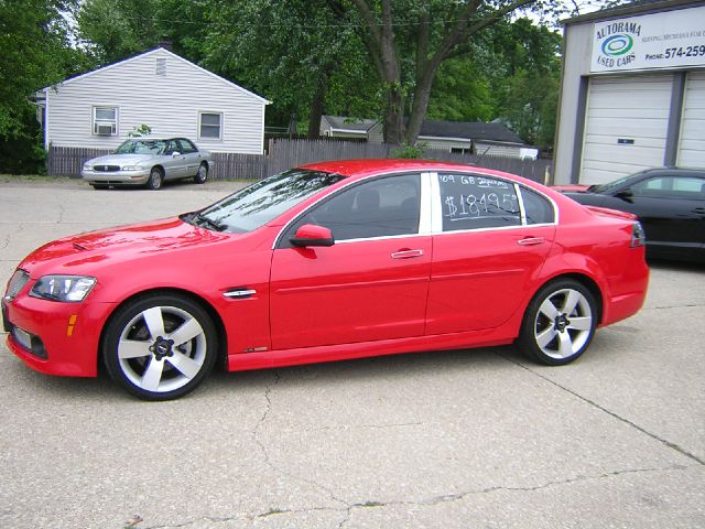 Pontiac G8 Passion Sedan