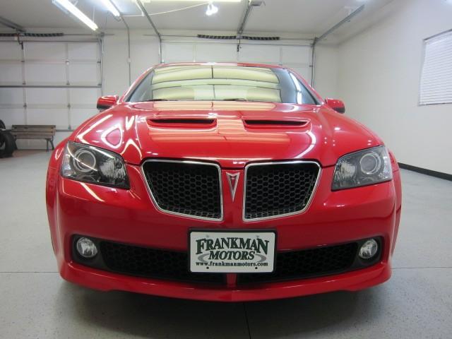 Pontiac G8 Unknown Sedan