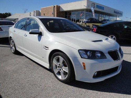 Pontiac G8 2009 photo 2