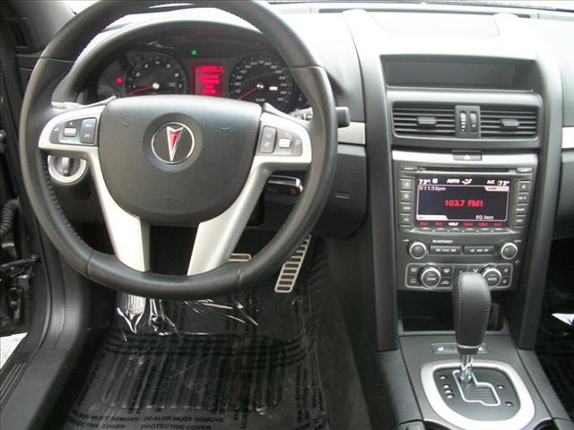 Pontiac G8 2009 photo 4