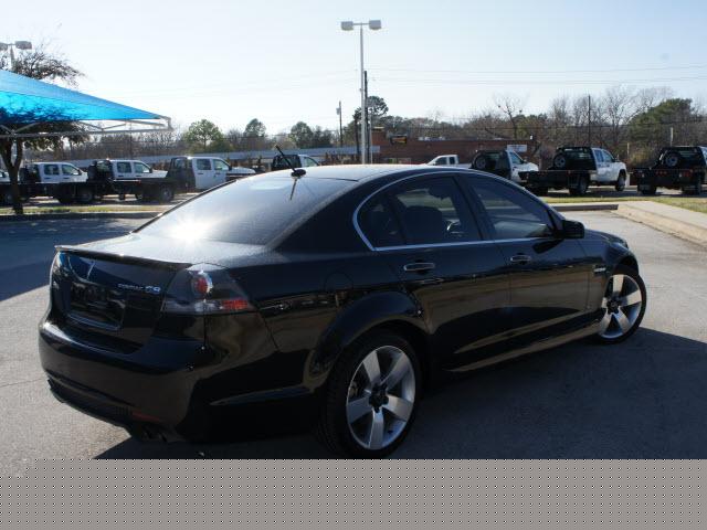 Pontiac G8 2009 photo 3