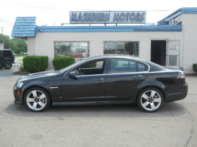 Pontiac G8 2009 photo 3