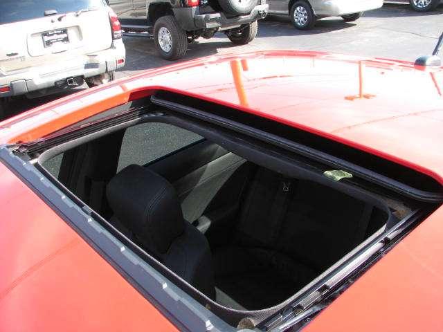 Pontiac G8 2009 photo 2