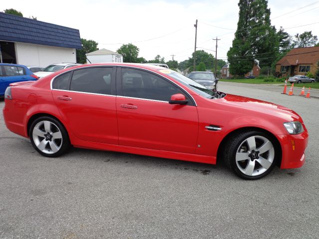 Pontiac G8 2009 photo 3