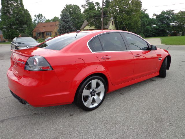 Pontiac G8 2009 photo 4