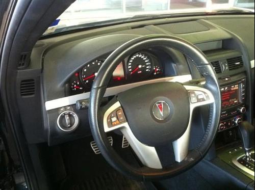 Pontiac G8 2009 photo 1