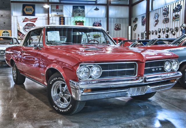 Pontiac GTO 1964 photo 4