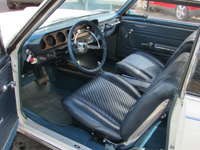 Pontiac GTO 1965 photo 3