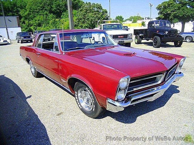 Pontiac GTO 1965 photo 1