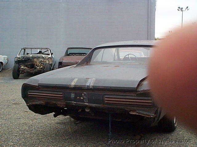 Pontiac GTO 1966 photo 4