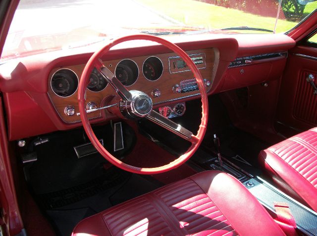 Pontiac GTO 1966 photo 4
