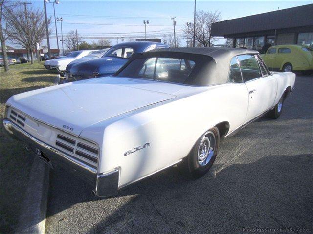 Pontiac GTO 1967 photo 4