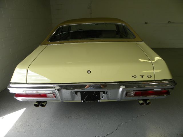 Pontiac GTO 1970 photo 0