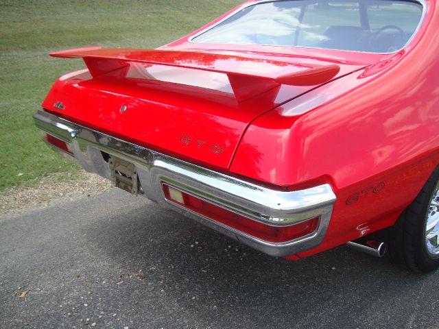 Pontiac GTO 1972 photo 23