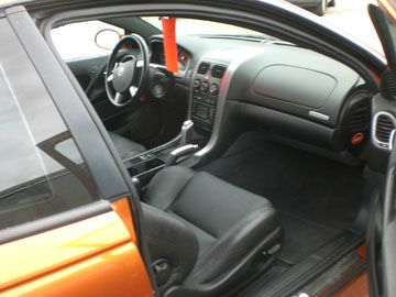 Pontiac GTO 2004 photo 1