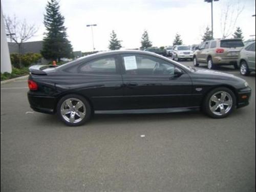 Pontiac GTO 2004 photo 1