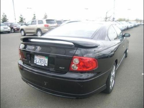 Pontiac GTO 2004 photo 2