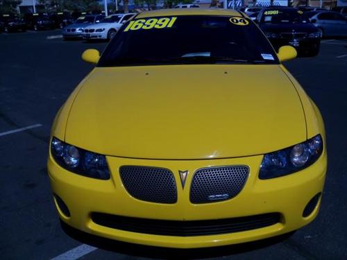 Pontiac GTO 2004 photo 2