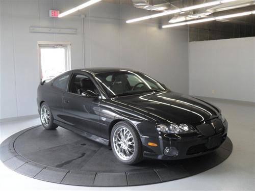 Pontiac GTO 2004 photo 2