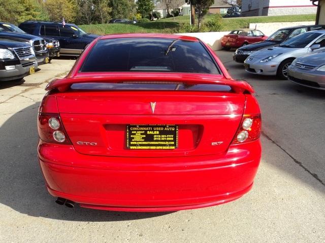 Pontiac GTO 2004 photo 4