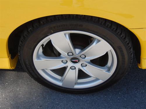 Pontiac GTO 2004 photo 1