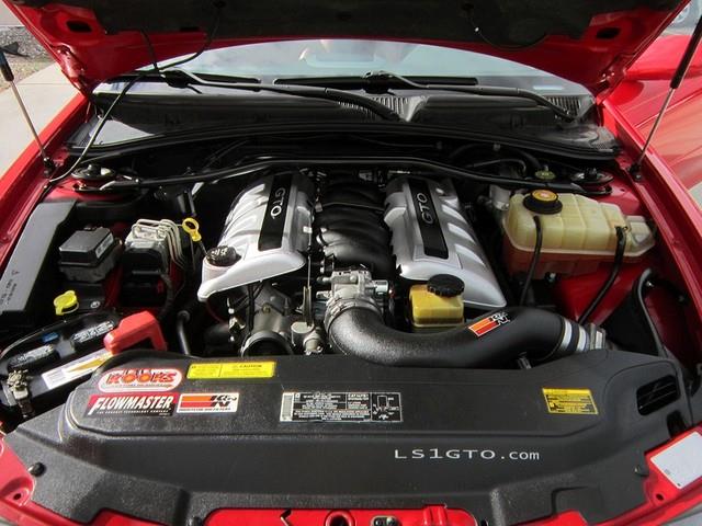 Pontiac GTO 2004 photo 2