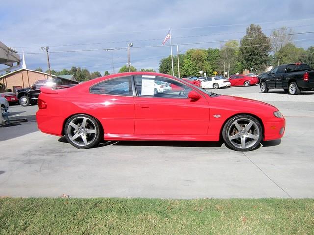 Pontiac GTO 2004 photo 3