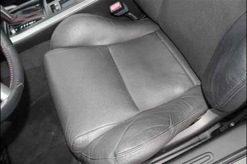 Pontiac GTO 2004 photo 2