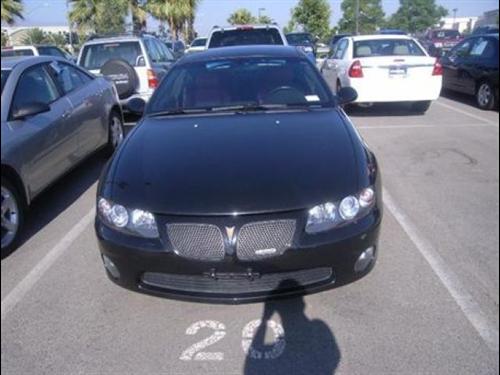 Pontiac GTO 2004 photo 1