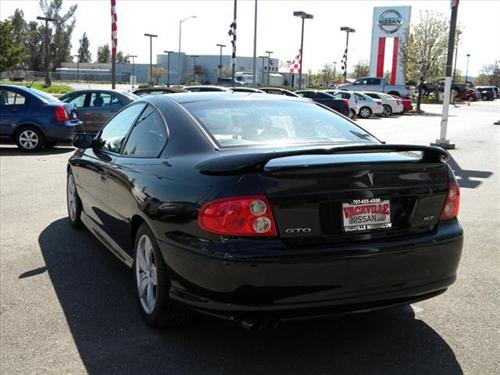 Pontiac GTO 2004 photo 4
