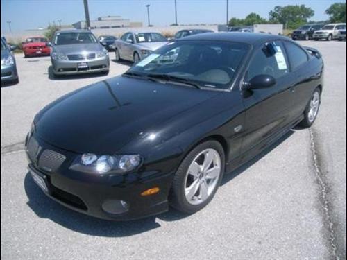 Pontiac GTO 2004 photo 1