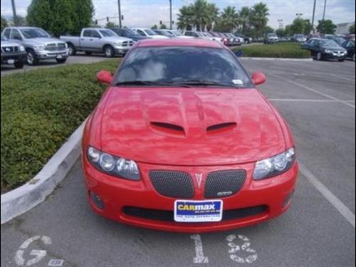 Pontiac GTO 2006 photo 1