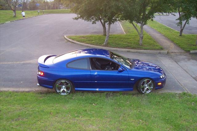 Pontiac GTO 2006 photo 2