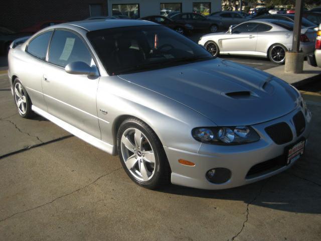 Pontiac GTO 2006 photo 2