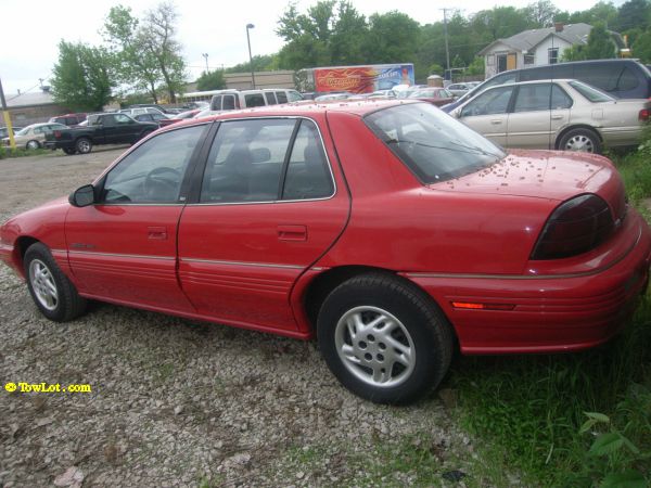 Pontiac Grand Am 1995 photo 1
