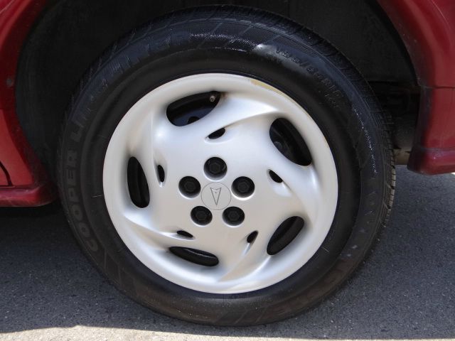 Pontiac Grand Am 1995 photo 13
